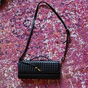 Amazon clutch - NWOT